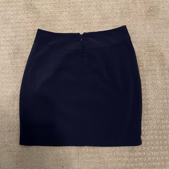 Banana Republic Mini Navy Draped Skirt Size 0 - Picture 5 of 5